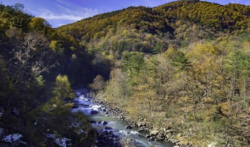 11Goshen Pass In Fall