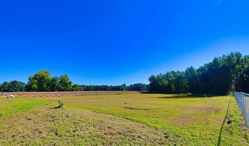 View of yard with a view of rural / pastoral area
