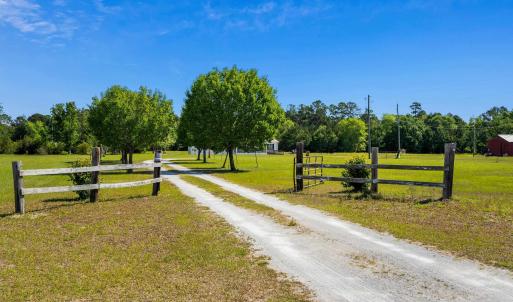 Photo #2 of 1099 Bonnie Bay Rd., Loris, SC 14.1 acres