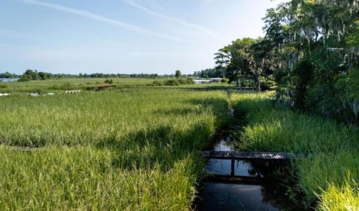 Photo #12 of 313 Rossdhu Ave., Pawleys Island, SC 2.4 acres