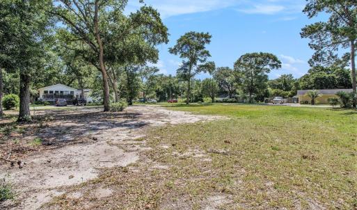 Photo #9 of 385 2nd Ave. S, Murrells Inlet, SC 0.3 acres
