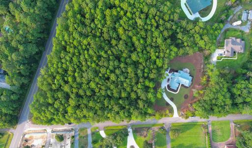 Aerial overview of property's location