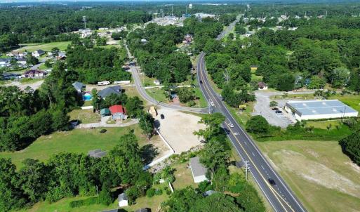 Aerial view of property and surrounding area