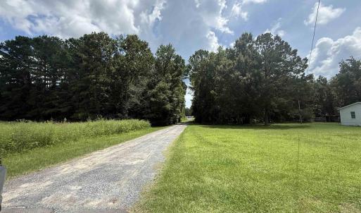 View of dirt / gravel road