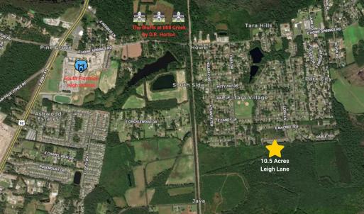 Aerial map of property and surrounding area