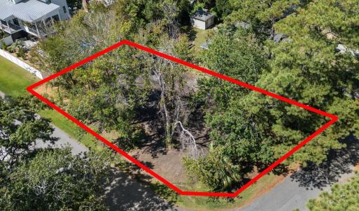 Aerial overview of property's location featuring p