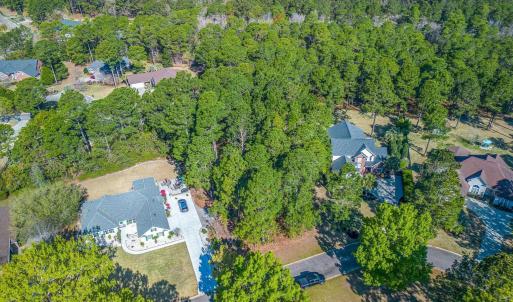 Aerial overview of property's location featuring n