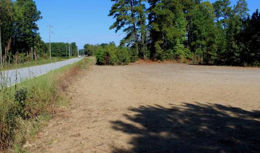 View of dirt / gravel road