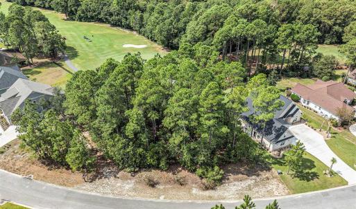 One of the few lots left in Myrtle Beach with a tr