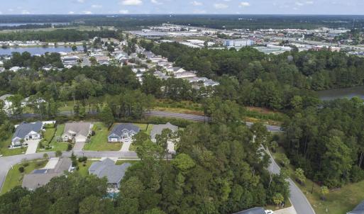 Aerial overview of property's location with nearby