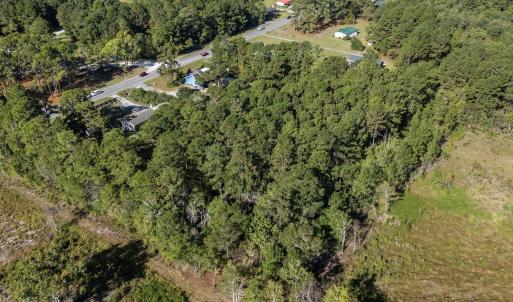 Aerial view of property's location featuring a hea