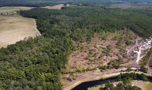 View of property location featuring rural landscap