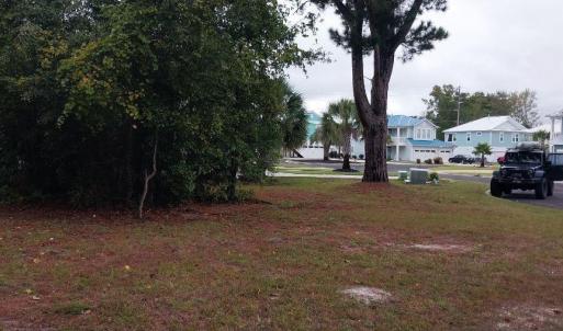 View of yard featuring a residential view