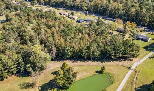 Aerial view of property's location featuring a nea