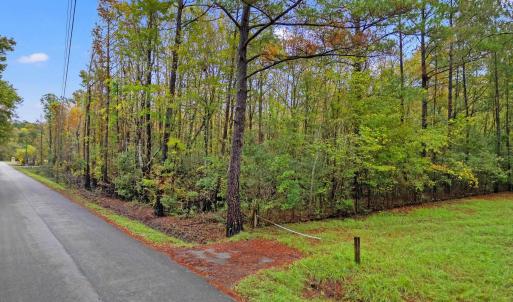Photo #2 of 275 Waccamaw River Dr., Conway, SC 4.0 acres