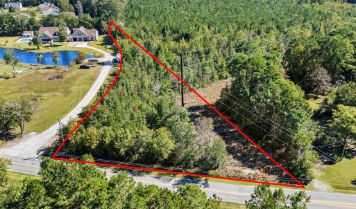 Aerial view of property's location with property p