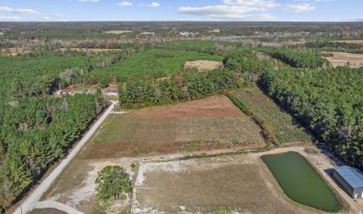Aerial view of property's location featuring large