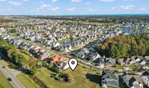 Aerial overview of property's location featuring n
