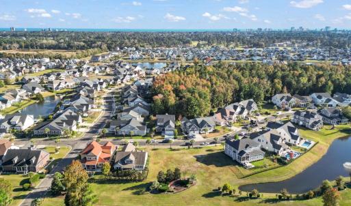 Aerial view of property's location with a nearby b