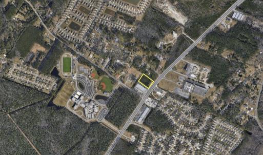 Aerial map of property and surrounding area