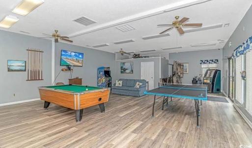 Rec room featuring a ceiling fan and pool table