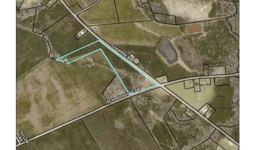 Aerial map of property and surrounding area