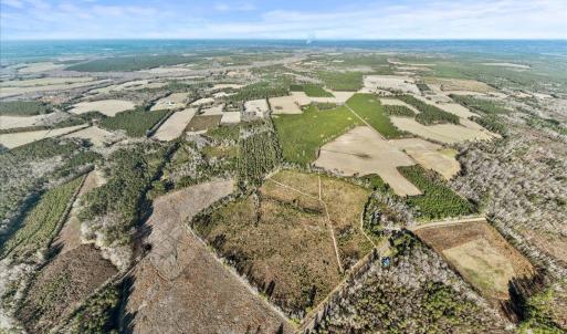 View of property location with large plots for cro