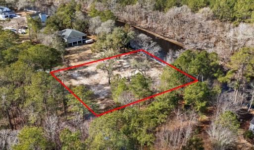 Aerial view of property and surrounding area featu