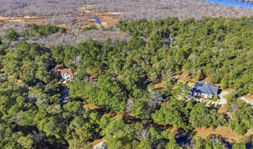Aerial view of property's location featuring a hea