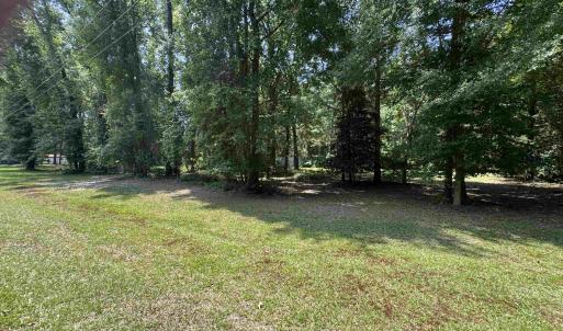 Photo #2 of 323 Stoudenmire St, Cameron, SC 2.1 acres