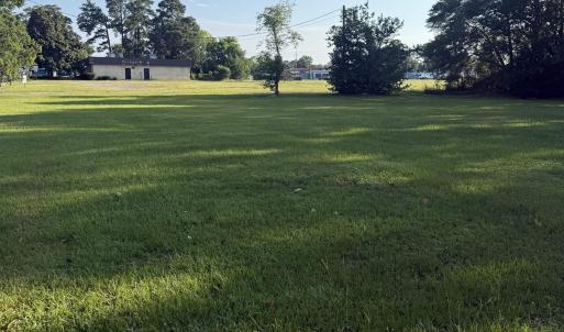 Photo #4 of 527 South Main St., Mullins, SC 0.5 acres