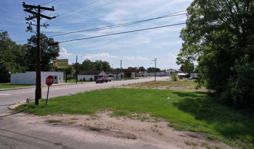 Photo #2 of 201 Main St., Andrews, SC 0.6 acres