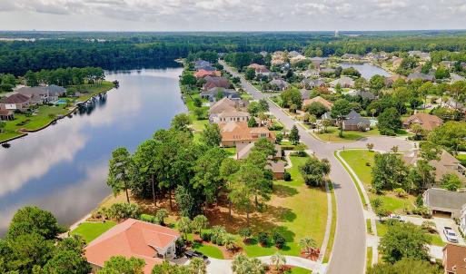 Photo #10 of 725 Oxbow Dr., Myrtle Beach, SC 0.8 acres