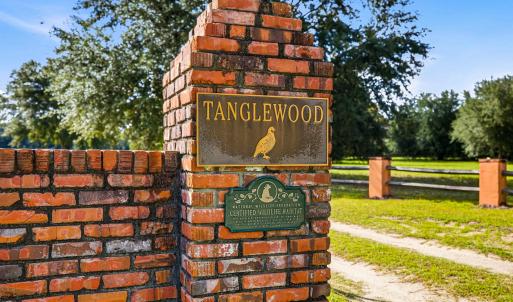 Photo #1 of 1569 DAVE PLOWDEN POND RD, Manning, SC 1,986.0 acres