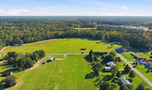Photo #9 of 7626 Old Reaves Ferry Rd., Conway, SC 0.9 acres