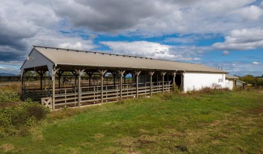 Photo #20 of 9961 Falling Creek Road, Huddleston, VA 23.7 acres