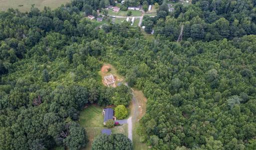 Photo #13 of 137 Cherry Lane, Madison Heights, VA 1.0 acres