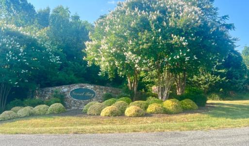 Photo #4 of 57 Sandy Court, Gretna, VA 1.0 acres