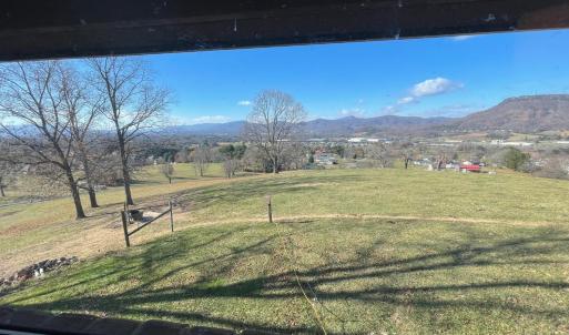 Photo #15 of 481 Richardson Drive, Roanoke, VA 33.6 acres