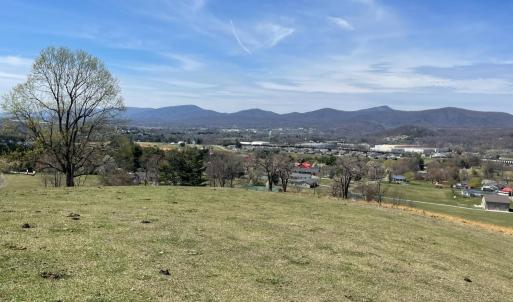 Photo #33 of 481 Richardson Drive, Roanoke, VA 33.6 acres