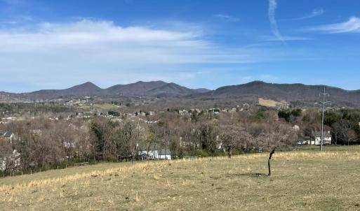 Photo #32 of 481 Richardson Drive, Roanoke, VA 33.6 acres