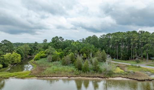 Photo #11 of 9323 Rowes Point Road, Hayes, VA 3.0 acres