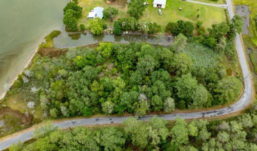 Photo #20 of 9323 Rowes Point Road, Hayes, VA 3.0 acres