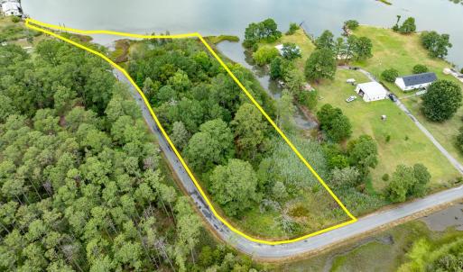 Photo #21 of 9323 Rowes Point Road, Hayes, VA 3.0 acres