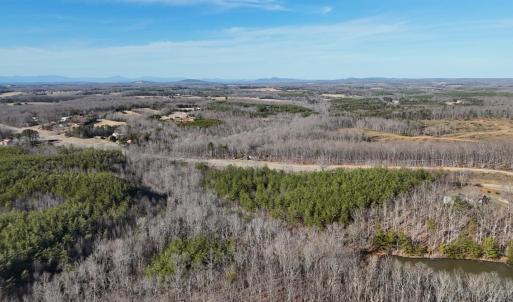 Photo #12 of Richmond Highway, Appomattox, VA 26.2 acres