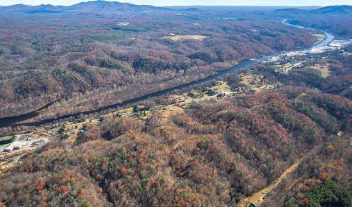 Photo #3 of Lee Jackson Highway, Big Island, VA