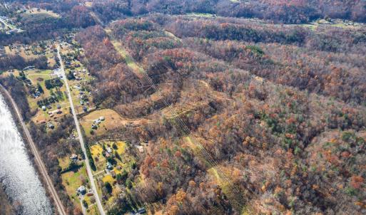 Photo #6 of Lee Jackson Highway, Big Island, VA