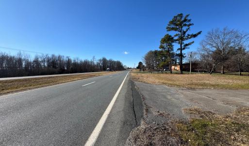 Photo #6 of 7105 Richmond Highway, Appomattox, VA 3.5 acres