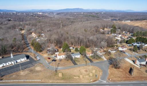 Photo #12 of 286 Rockwell Road, Lynchburg, VA 0.3 acres