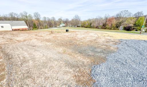 Photo #5 of 3201 Mayflower Drive, Lynchburg, VA 0.3 acres